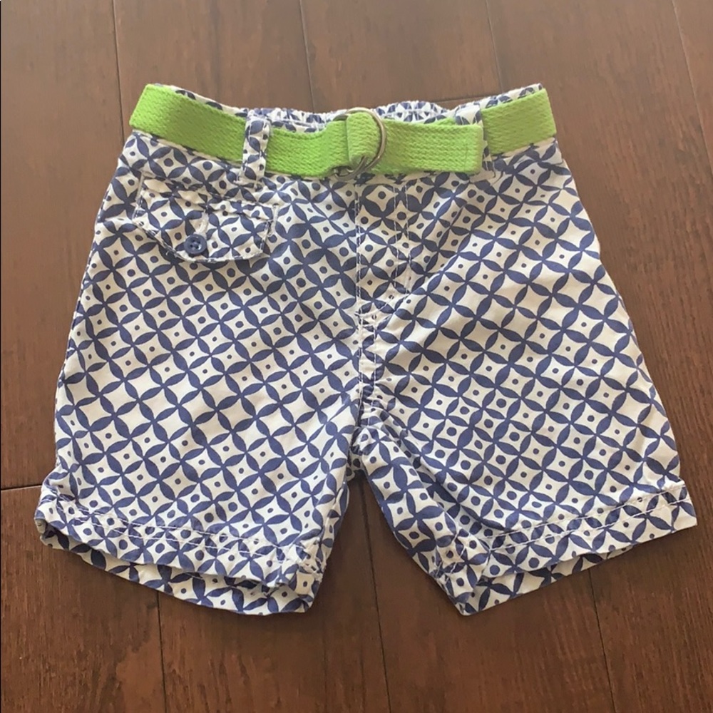 Short with attached belt